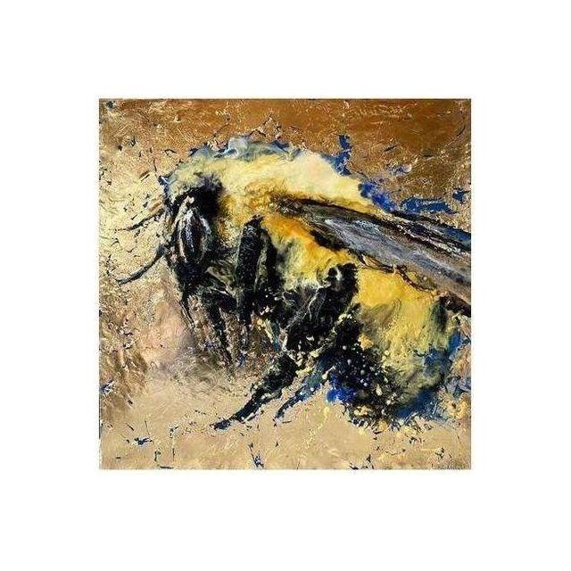 Bumble on Gold